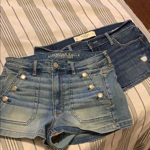 ❗️❗️BUNDLE❗️❗️2 Pair of Shorts  !